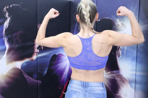 Alexa Throat vs. Morena part 1